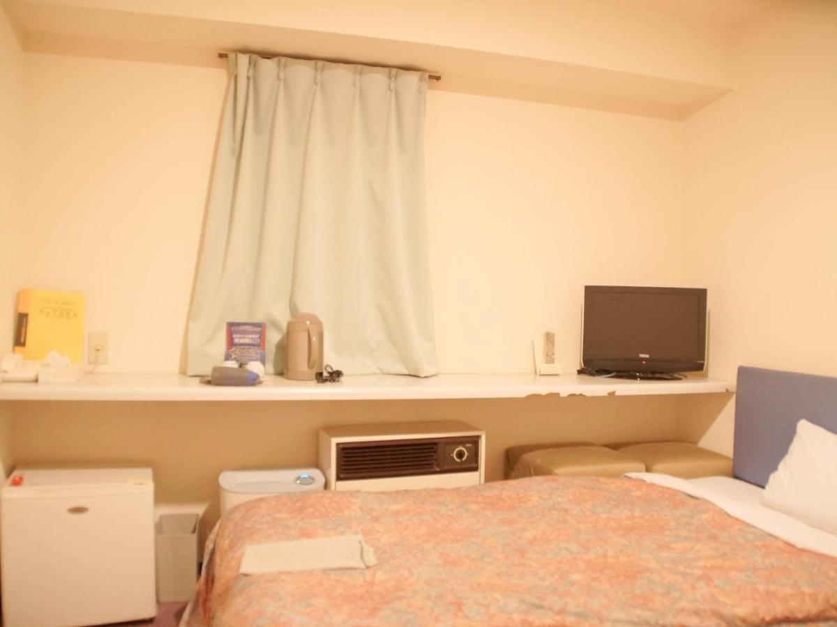Business Hotel Chateau Est Takamacu Kültér fotó